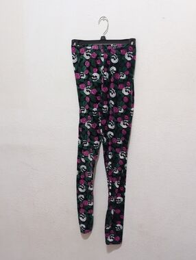 Serra Black Leggings with Pink Rose & White Skull Print